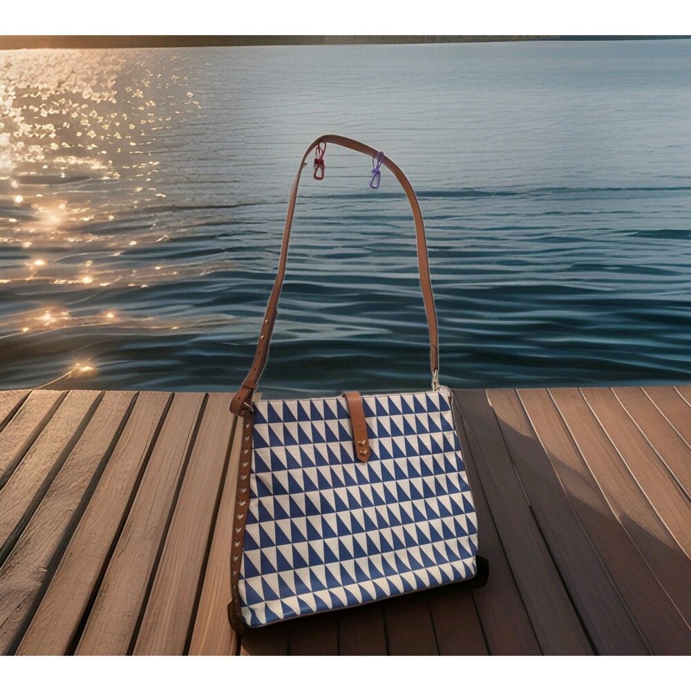STELLA and DOT CROSBY HOBO Geo Tile Blue White Tote Bag Shoulder Crossbody NWOT
